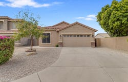1121 E RANCH Court, Gilbert, AZ 85296