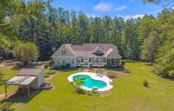 120 Ranch Ct., Greenwood, SC 29646