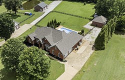 40 MACON RIDGE Cv, Williston, TN 38076
