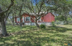 788 Goliad N, Goliad, TX 77963