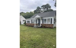 58 James Lane, WEEMS, VA 22576