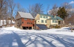 405 Main Street, Wardsboro, VT 05355