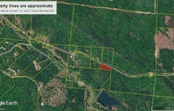 TUCKER MOUNTAIN Rd, Locust Fork, AL 35097