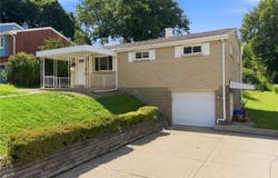 718 Illini Drive, Monroeville, PA 15146