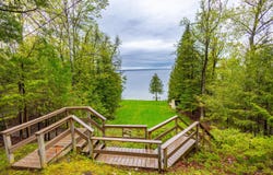 1400 Round Point Drive, Indian River, MI 49749