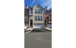 10 CREEKSIDE CT, Secaucus, NJ 07094