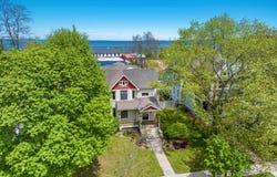 441 E State Street, Traverse City, MI 49686