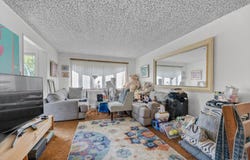 146 Claflin Boulevard, Franklin Square, NY 11010