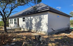 1221 Lasso Loop, Canyon Lake, TX 78133