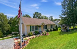 1236 Carroll Rd, Goodview, VA 24095