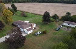 18051 M 86, Three Rivers, MI 49093