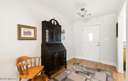 305 Lamplight Drive, Byron, GA 31008
