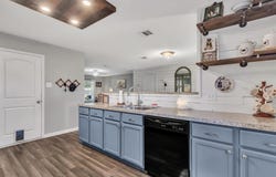 100 Wincliff Cv, Jarrell, TX 76537