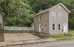 2687 Central Avenue, Dubuque, IA 52001