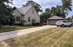 6121 N Gulley Road, Dearborn Heights, MI 48127