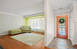 21695 Rougewood Drive, Southfield, MI 48033