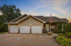 2661 Scenic Lane, Nashua, IA 50658