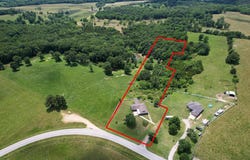 194 State Highway Mm, Niangua, MO 65713