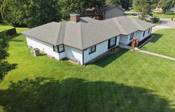 651 Lake Dr, Marshall, MO 65340