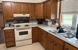 613 Walnut St, Springfield, SD 57062