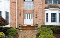 338 Valley View Circle, Freehold, NJ 07728