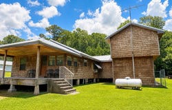 21 Seal Rd, Carriere, MS 39466