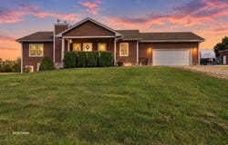 7621 30th Avenue, Norwalk, IA 50211