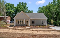 5575 Marty Lane, Clemmons, NC 27012