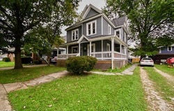 724/726 Amherst Road NE, Massillon, OH 44646