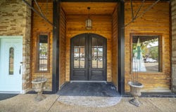 155 W COURT Ave, Selmer, TN 38375