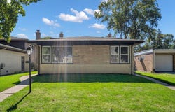 5311 Grove Street, Skokie, IL 60077