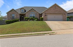 520 Verona, Centerton, AR 72719