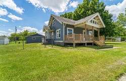 610 Fruitt Avenue, McCallsburg, IA 50154