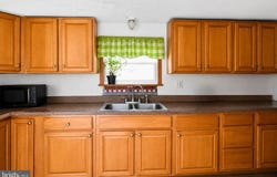 40 W CHESAPEAKE Avenue, CRISFIELD, MD 21817