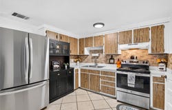 39209 6TH Avenue, ZEPHYRHILLS, FL 33542