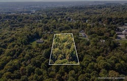 McElroy Rd, Mansfield, OH 44905