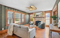 200 SW Madison Street, Lee's Summit, MO 64063