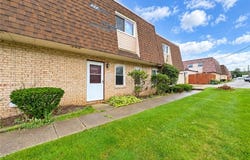 4245 Bennington Boulevard, Brunswick, OH 44212