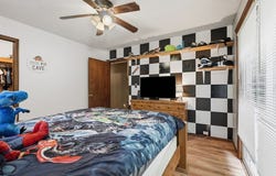 3291 Cumberland Lakes Drive, Monterey, TN 38574