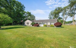 6579 Centennial Drive, Temperance, MI 48182