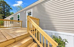 15323 E Beaver Dr, Pride, LA 70770