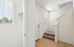 131 Burbank St, Hayward, CA 94541
