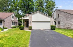 708 Shorefront Circle, Midland, MI 48640