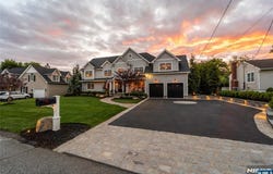 11 Amelia Drive, Old Tappan, NJ 07675