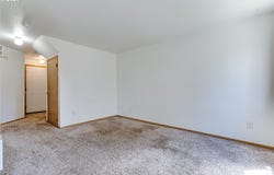 112 LEA Ave, Eugene, OR 97404
