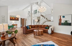 1345 TROON Dr, WestLinn, OR 97068