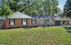 14 THURSTON Drive, UPPER MARLBORO, MD 20774