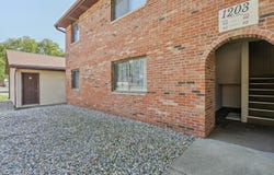 1203 Dean Drive, Urbana, IL 61802