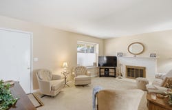 2982 Roundtree Drive, Troy, MI 48083