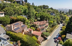 122 Vicente Rd, Berkeley, CA 94705